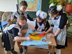 Новолеушковская ШИ.  4б участники акции
